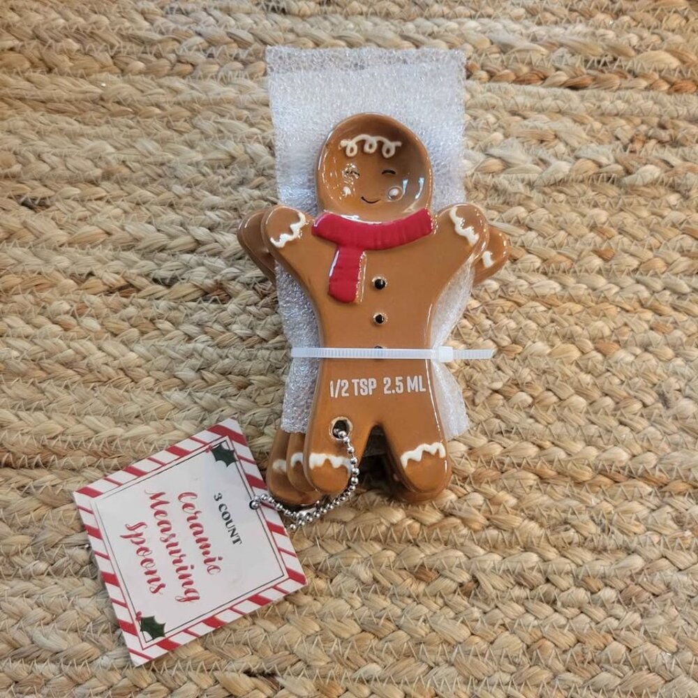 Bullseye's Playground Gingerbread Man Ceramic Measuring Spoons 3-Piece